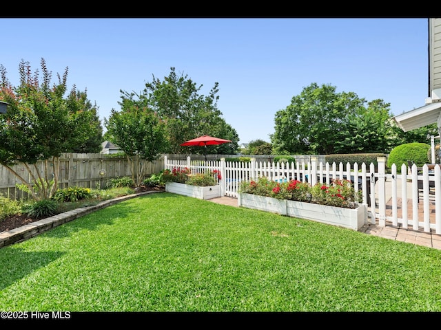 1204 Maple Ridge Rd, Wilmington, NC 28411 - view of fenced yard