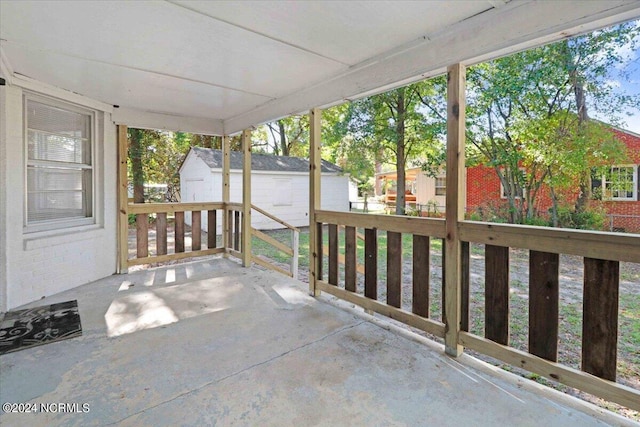 601 S Andrews Ave, Goldsboro, NC 27530 - view of unfurnished sunroom