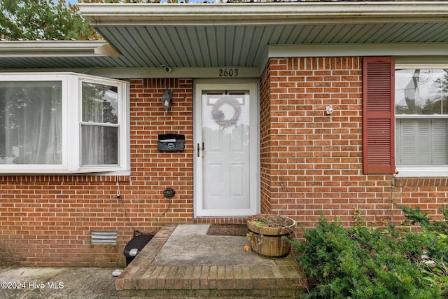 view of entrance to property