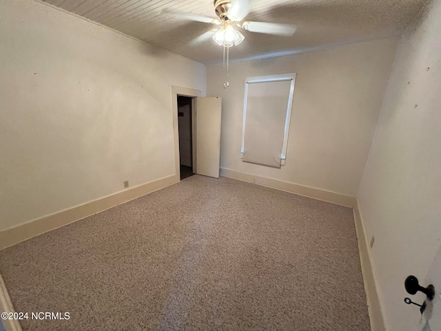 spare room featuring ceiling fan