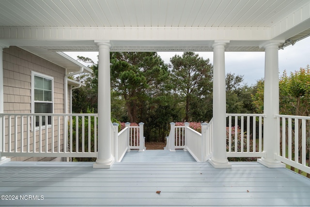 499 Ward Rd, Swansboro, NC 28584 - deck with covered porch