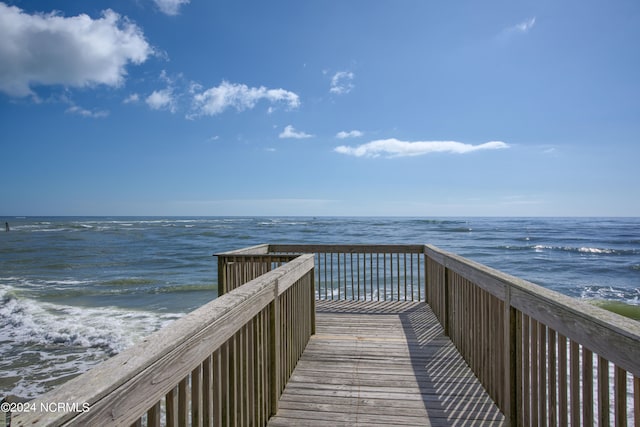 view of property's community featuring a water view