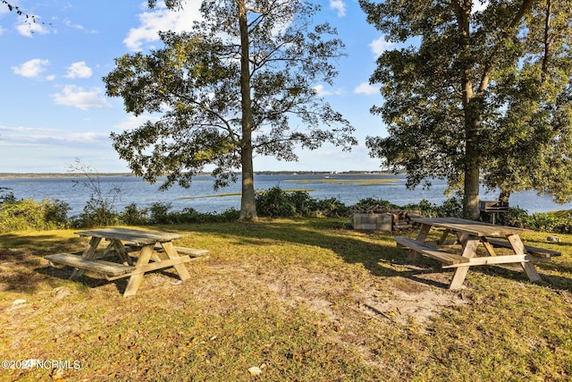 view of yard with a water view