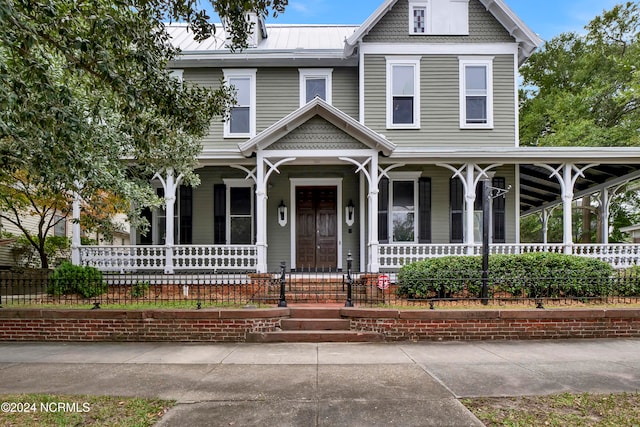 view of front of house with a porch