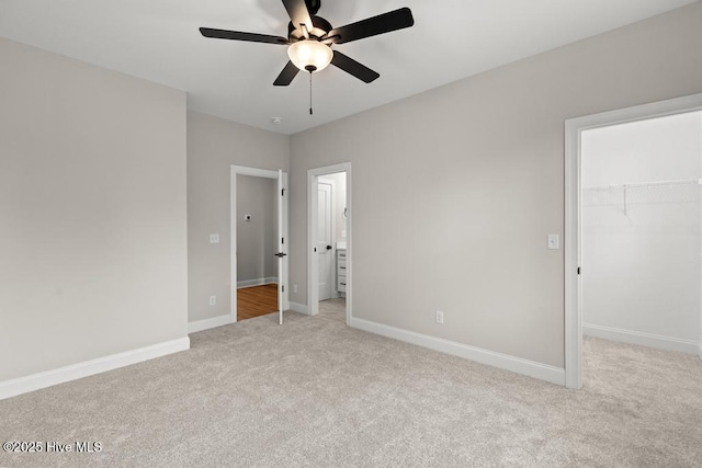 233 Hampton Ct, Hampstead, NC 28443 - laundry room with a sink, baseboards, visible vents, wood finished floors, and electric dryer hookup