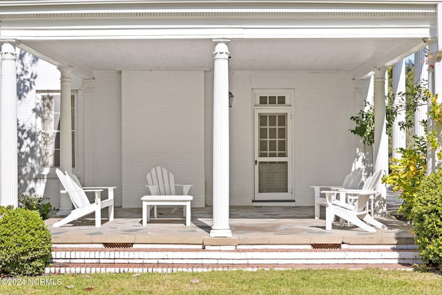 doorway to property featuring a patio