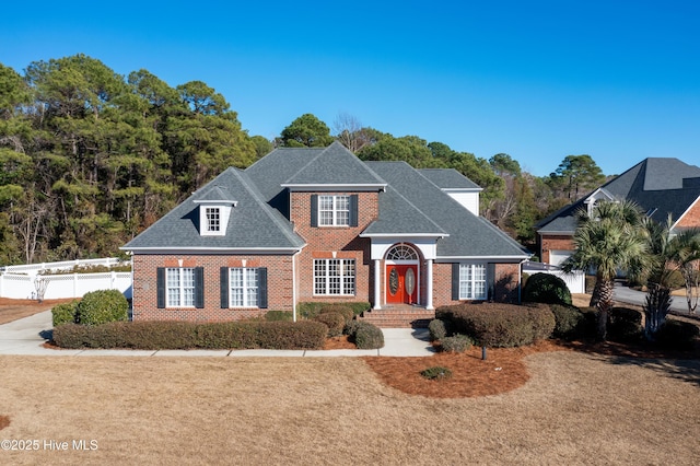 view of front of house with a front lawn