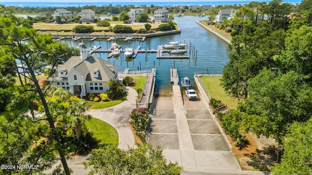 bird's eye view featuring a water view