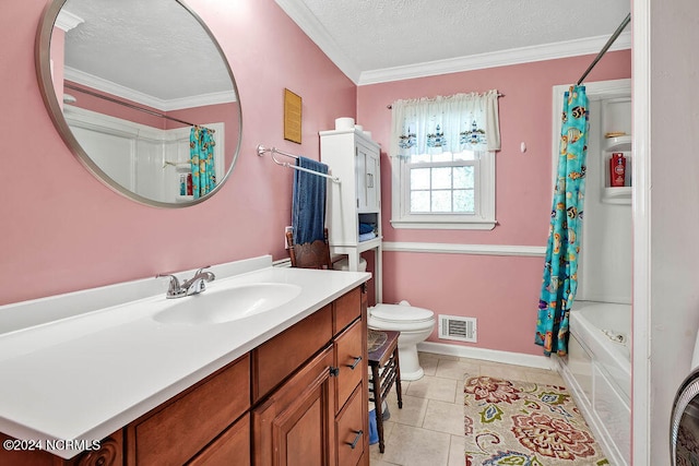 full bathroom with vanity, crown molding, toilet, and shower / bath combo