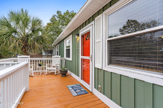 146 NE 5th St, Oak Island, NC 28465 - view of deck
