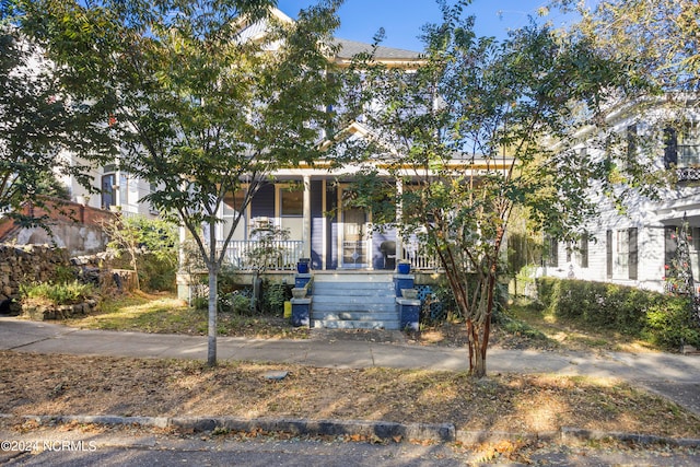 view of front of house with covered porch