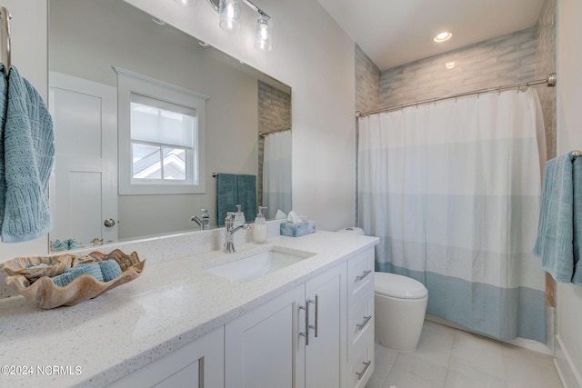 7 S Waterfront Pl, Hampstead, NC 28443 - full bathroom with vanity, tile patterned floors, toilet, and curtained shower