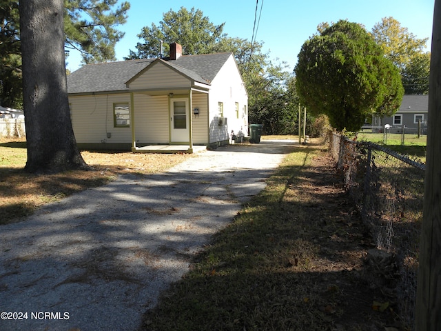 view of property exterior