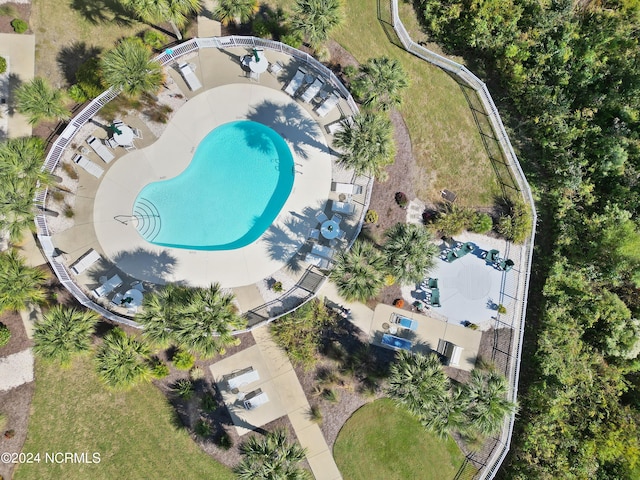 birds eye view of property