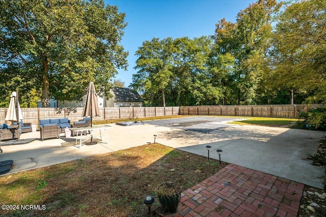 view of patio featuring an outdoor living space