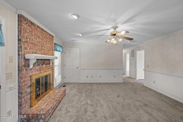 kitchen with white cabinets, decorative light fixtures, and light wood-type flooring