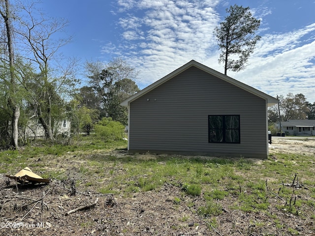 view of home's exterior