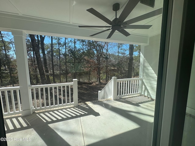 balcony with ceiling fan