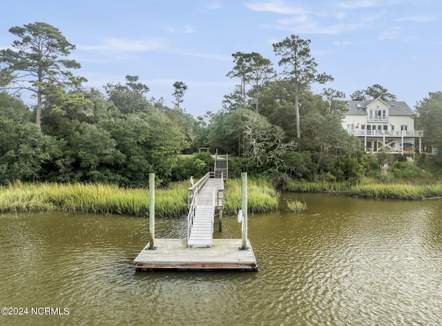 view of dock featuring a water view