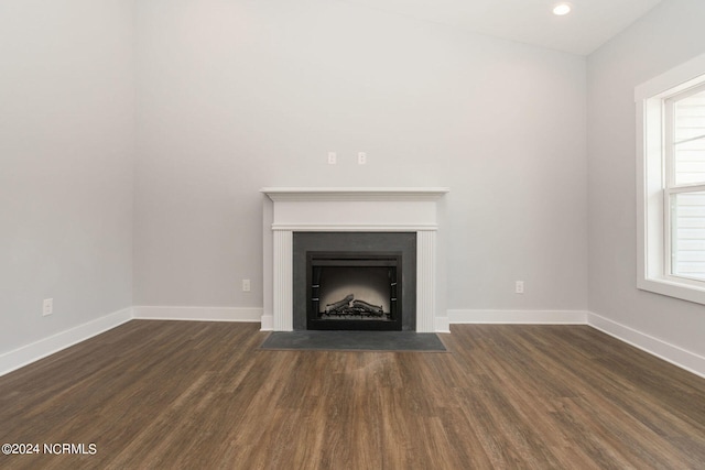 room details featuring hardwood / wood-style flooring