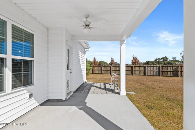 46 Covey Ct, Hampstead, NC 28443 - view of patio / terrace with ceiling fan and a fenced backyard