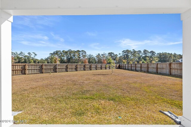 46 Covey Ct, Hampstead, NC 28443 - view of yard featuring a fenced backyard