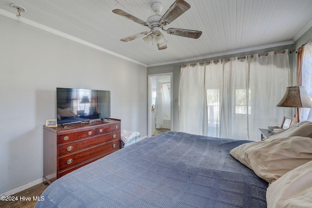 bedroom with crown molding and ceiling fan