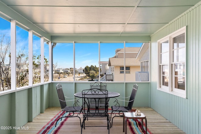 view of sunroom / solarium