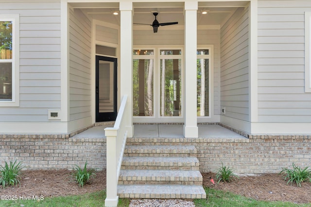 property entrance featuring covered porch