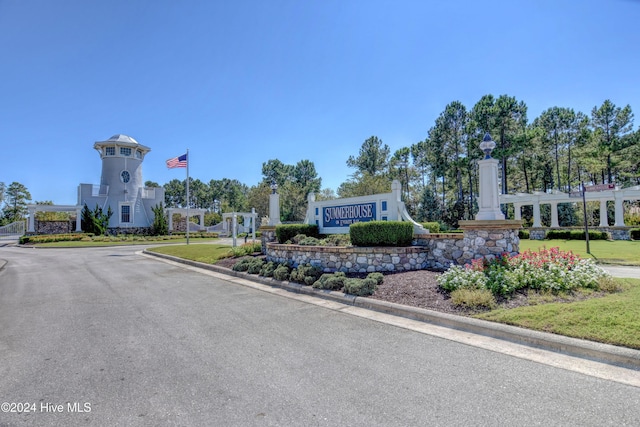 187 Spicer Lake Dr, Holly Ridge, NC 28445 - view of community sign