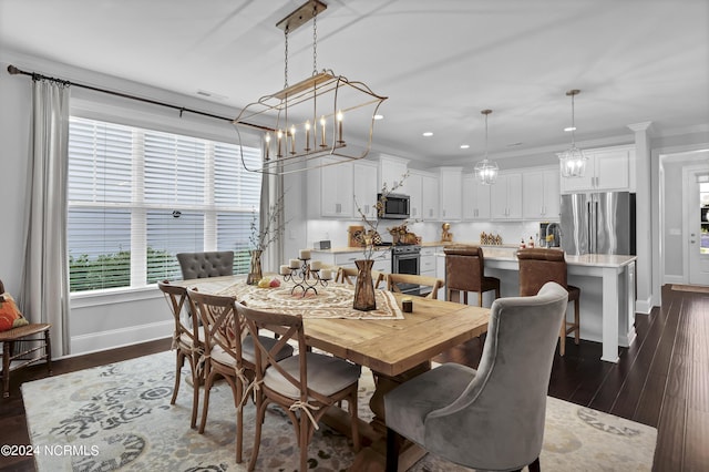 4422 Old Towne St, Wilmington, NC 28412 - dining room with crown molding, a chandelier, baseboards, dark wood-style flooring, and recessed lighting