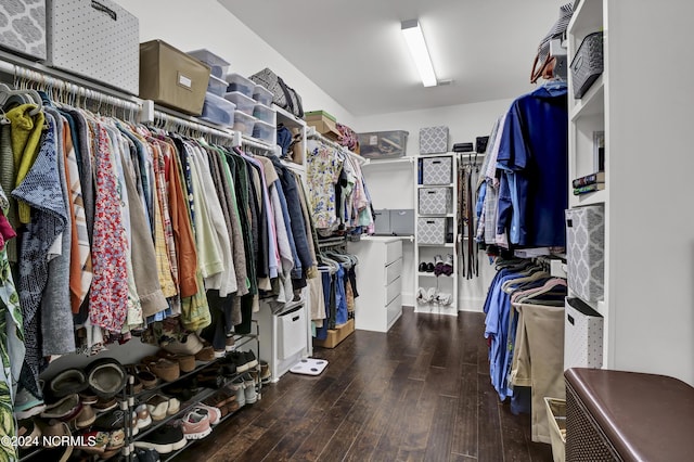 4422 Old Towne St, Wilmington, NC 28412 - walk in closet featuring hardwood / wood-style flooring