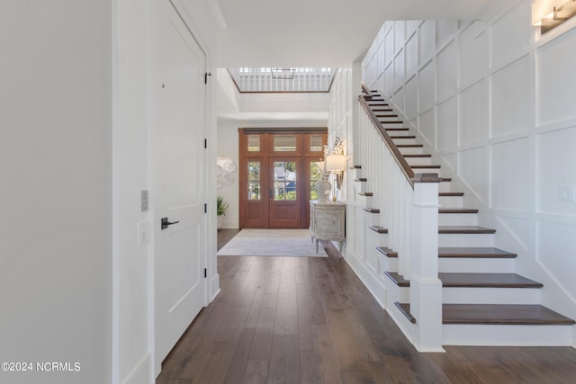 foyer featuring hardwood / wood-style flooring