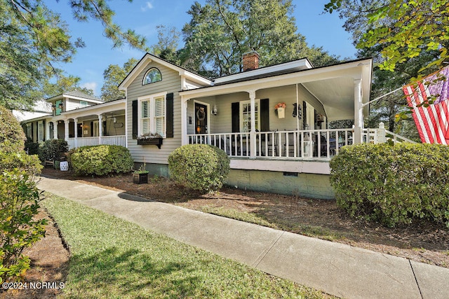 view of front of house featuring a porch