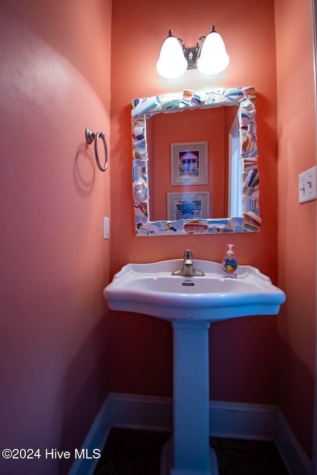 bathroom with sink