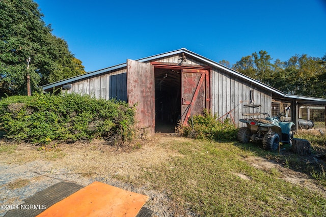 view of outdoor structure