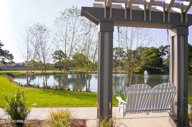 view of water feature