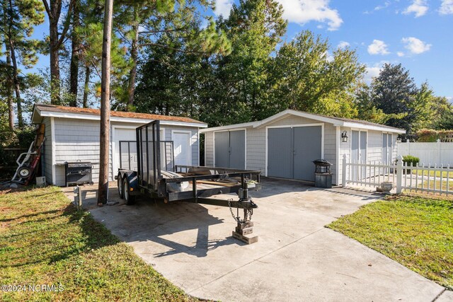 view of outbuilding