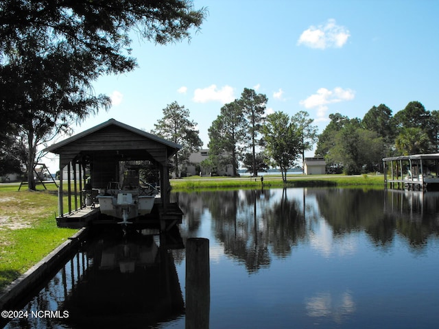 view of dock featuring a water view