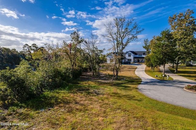 329 Winding Woods Way, Beaufort, NC 28516
