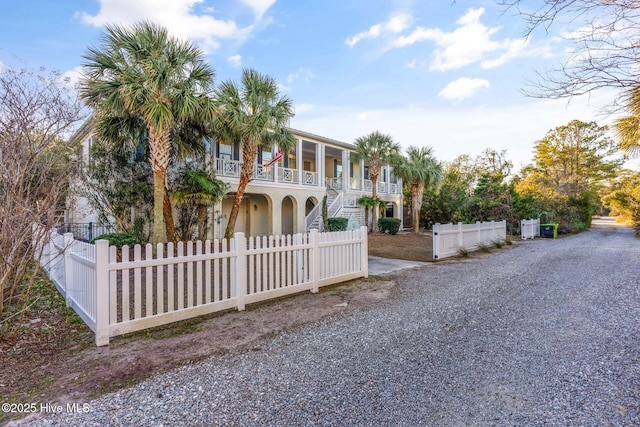 view of front of house featuring a porch