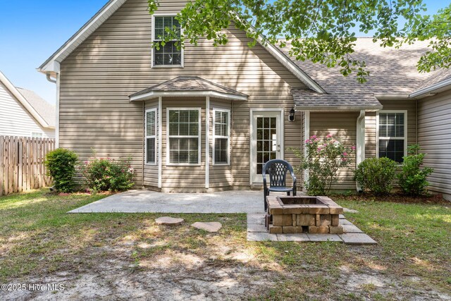 8525 Primm Forest Dr, Leland, NC 28451 - back of house featuring fence and a patio area