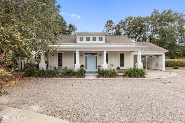 view of front of house featuring covered porch