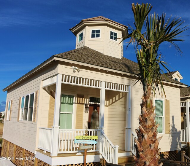 view of front of house with covered porch