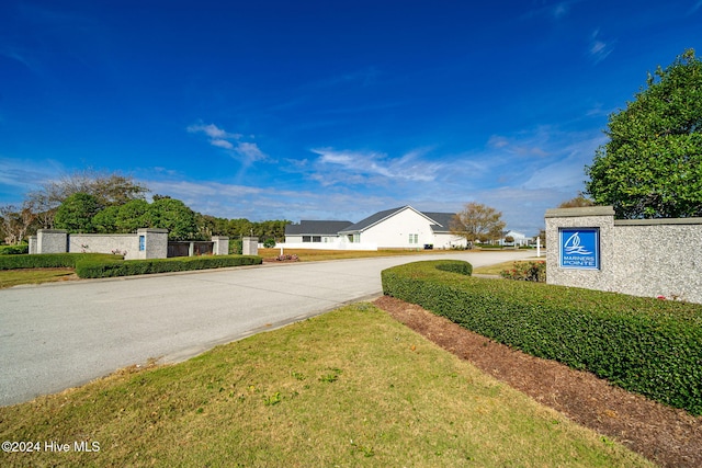 1602 Mainsail Rd, Morehead City, NC 28557