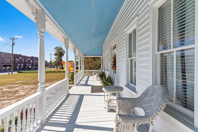 950 Main St, Fair Bluff, NC 28439 - deck featuring a porch