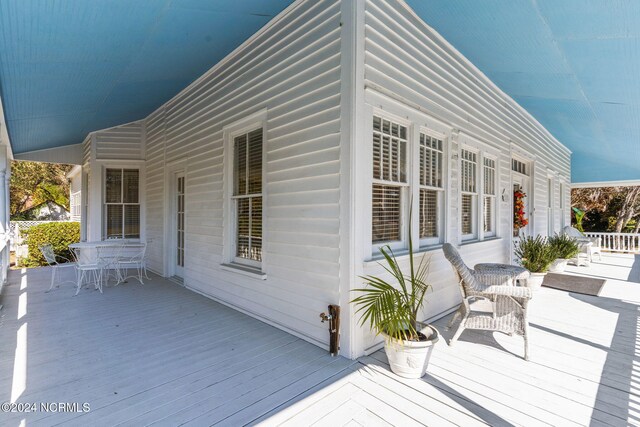 950 Main St, Fair Bluff, NC 28439 - deck featuring outdoor dining area