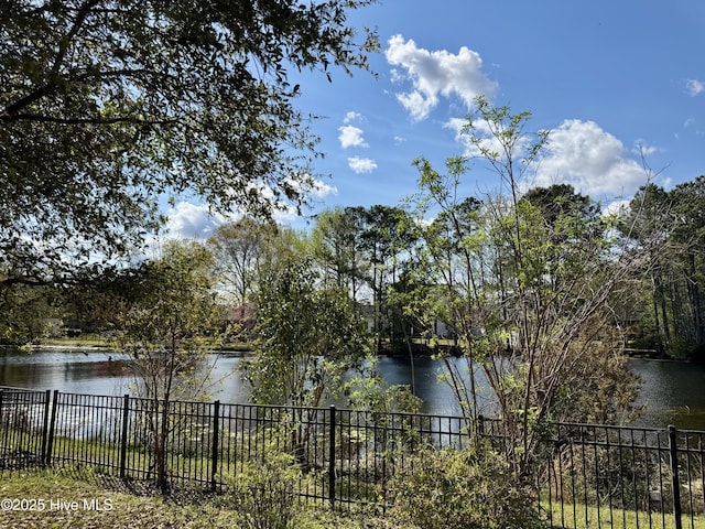 5800 Neelys Ct, Wilmington, NC 28409 - water view featuring fence
