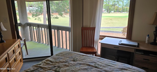 bedroom featuring carpet flooring