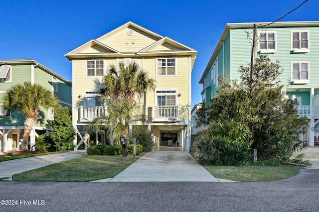 view of front of house